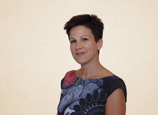 Nozs&aacute;rn&eacute; Kutor Veronika lead