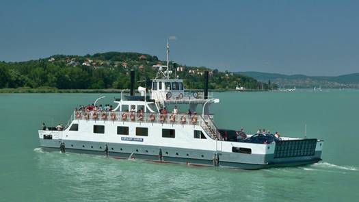 komp balaton hajozashu 900x506
