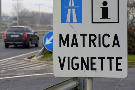 matrica 700x467