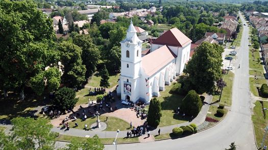 plébánia templom