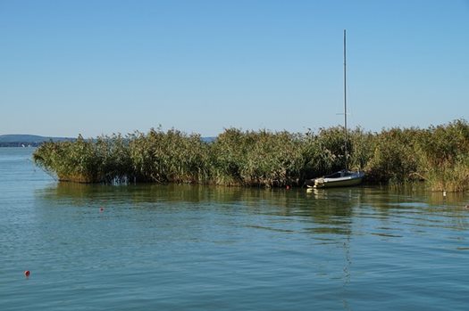 lake 968721 640