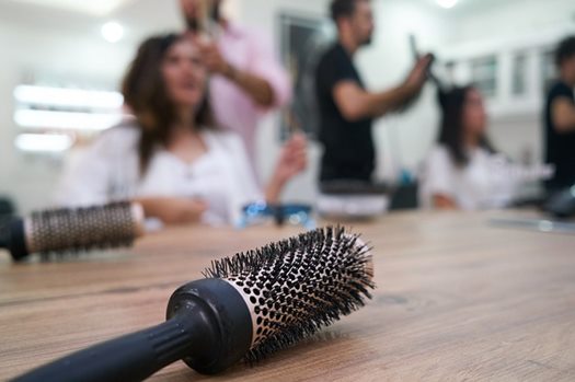 hairdresser 4507716 640