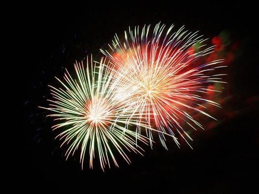 fireworks 227383 640