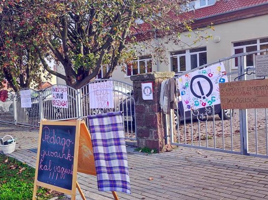 received 431981845677237