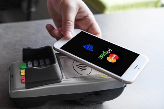 bankkartya telefon mobil mobiltelefon fizetes