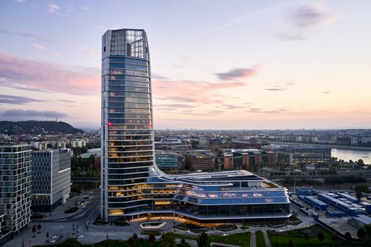 314951605 435001398802397 7924691313174507177 n