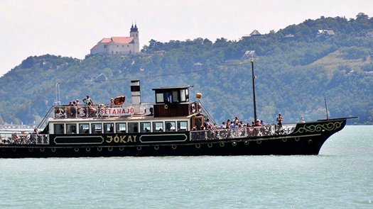 7b97b8eda1fd47e7bb77c622cc0821da