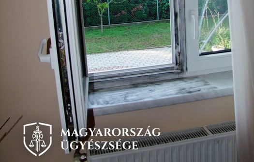 kép1