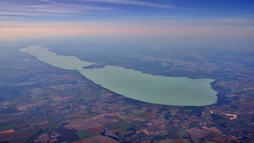 orszagjaro repules balaton