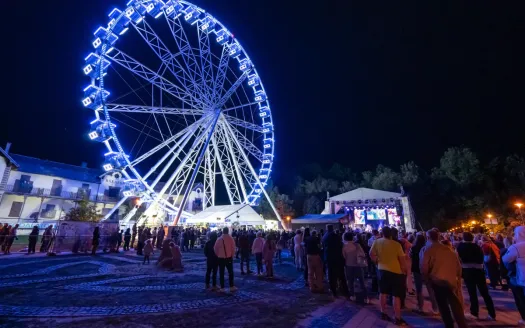 keszthelyi oriaskerek esti programok balaton parton