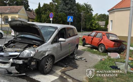 a balesetben erintett jarmuvek