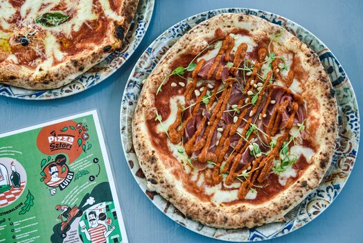 pizza sztori kleb zsofi 10.exact1980w