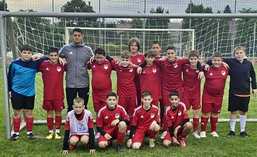 555425169 122256230438214506 7796756976258083808 n