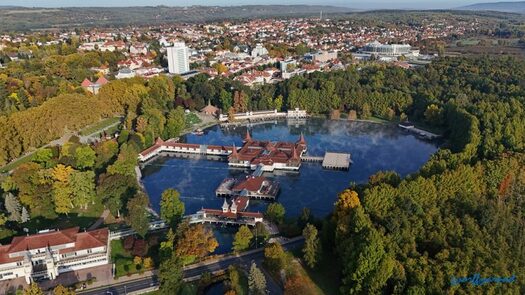Hevizi tofurdo Festetics bejarattal delkeletrol 251014 balatontipp gyorffyarpad 777x437