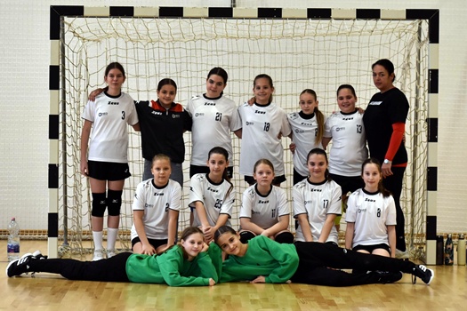 634984102 3427392240744902 5119367940872165080 n lead