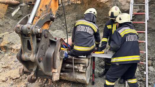 69f20aca9662c6.34640367