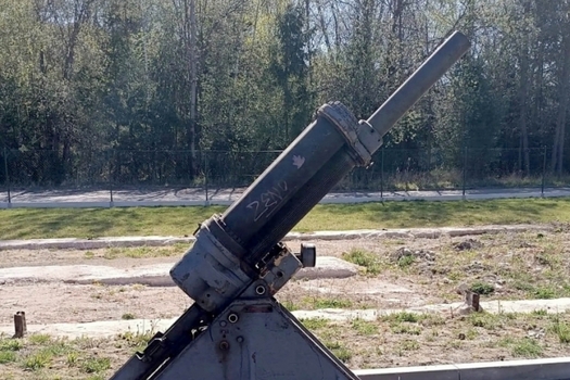 M32
