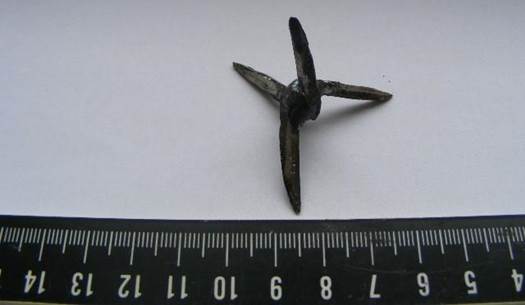 tüske 1